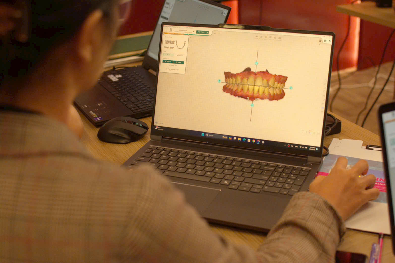 z7669869086916ca28d0b95f7d33c616410079125e944f