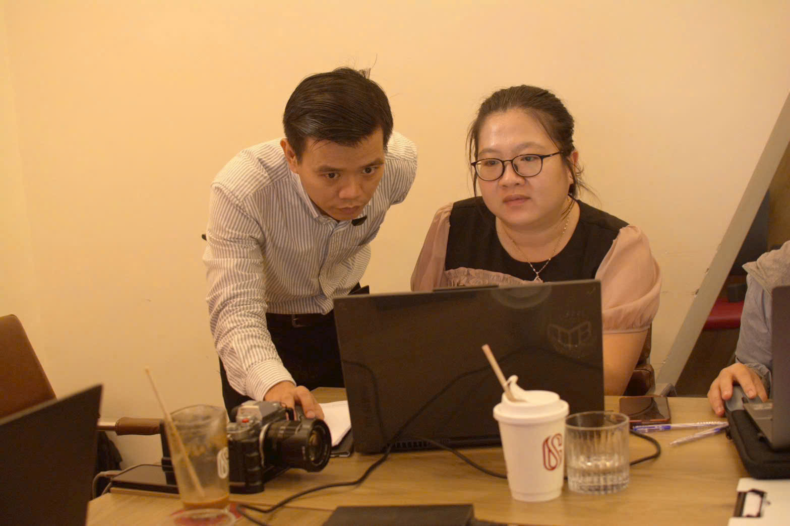 z76698691032339fea8d902a3e117b7db249cad451c976