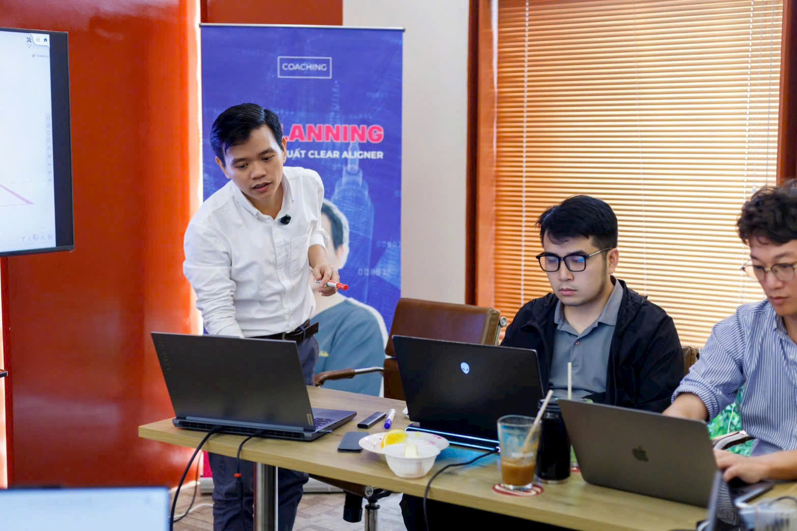 z76698691313348f93c2e0daf22d689dacaa509e2b96ae